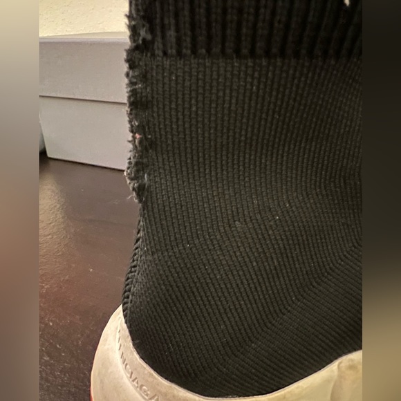 Men’s size 9 Balenciaga Speed Trainer - Picture 2 of 9